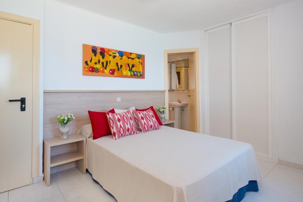 Apartamentos Calablanca Palmanova Εξωτερικό φωτογραφία